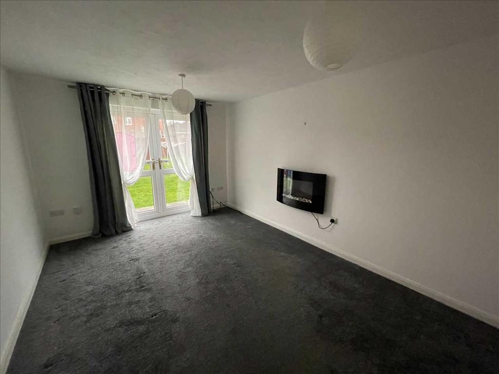 Belvedere Flats, Sandpiper Close, Filey 2 bed apartment £595 pcm (£