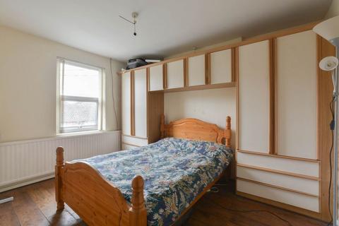 30 Dursley Road, Trowbridge, BA14 0NP