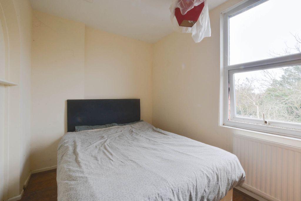 Bedroom 3 (Double)