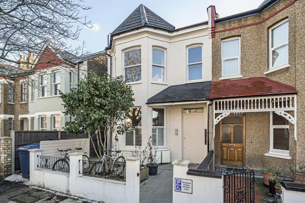 Regina Road, West Ealing 1 bed flat for sale £500,000