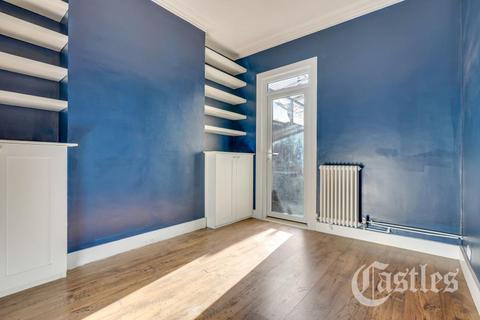 3 bedroom terraced house to rent, Truro Road, Wood Green, N22