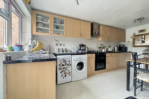 36 Burrator Drive, Exeter, EX4 2EW