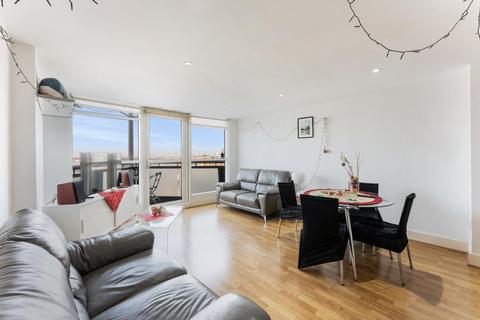 2 bedroom apartment for sale, Orion Point, Canary Wharf, London, E14