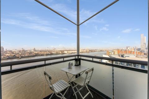 2 bedroom apartment for sale, Orion Point, Canary Wharf, London, E14