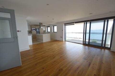 2 bedroom apartment to rent - The Leas, The Shore, SS0