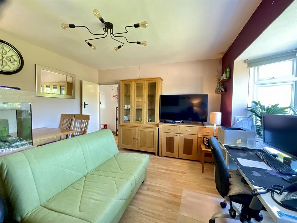 Lounge 29/4