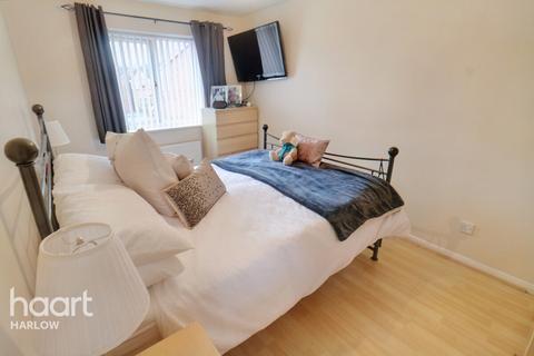 92 Challinor, Church Langley, Harlow, CM17 9XD