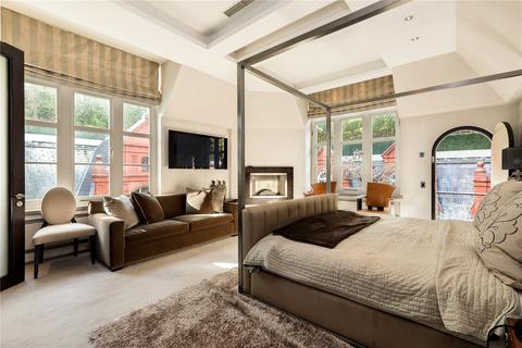 7 bedroom terraced house for sale, Brick Street, Mayfair, London, W1J