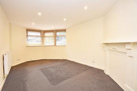 3 bedroom apartment for sale - West Cliffe Grove, Harrogate