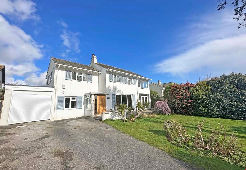 Crinnis Close, Carlyon Bay, Nr. St Austell, Cornwall 4 bed detached ...