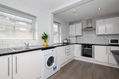 18 Deane Road, Liverpool, L7 0ET