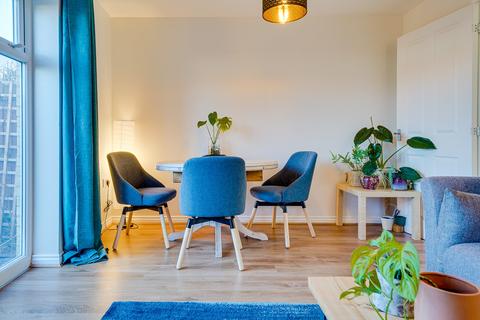 5a Sterling Way, Upper Cambourne, Cambridge, CB23 6BL