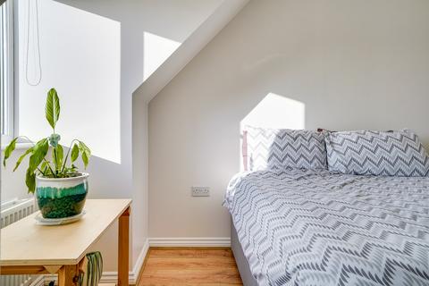 5a Sterling Way, Upper Cambourne, Cambridge, CB23 6BL