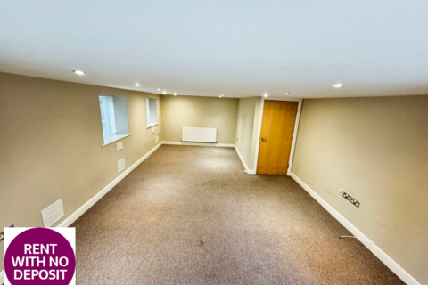 2 bedroom flat to rent, Clarendon Road, Sale, Greater Manchester, M33