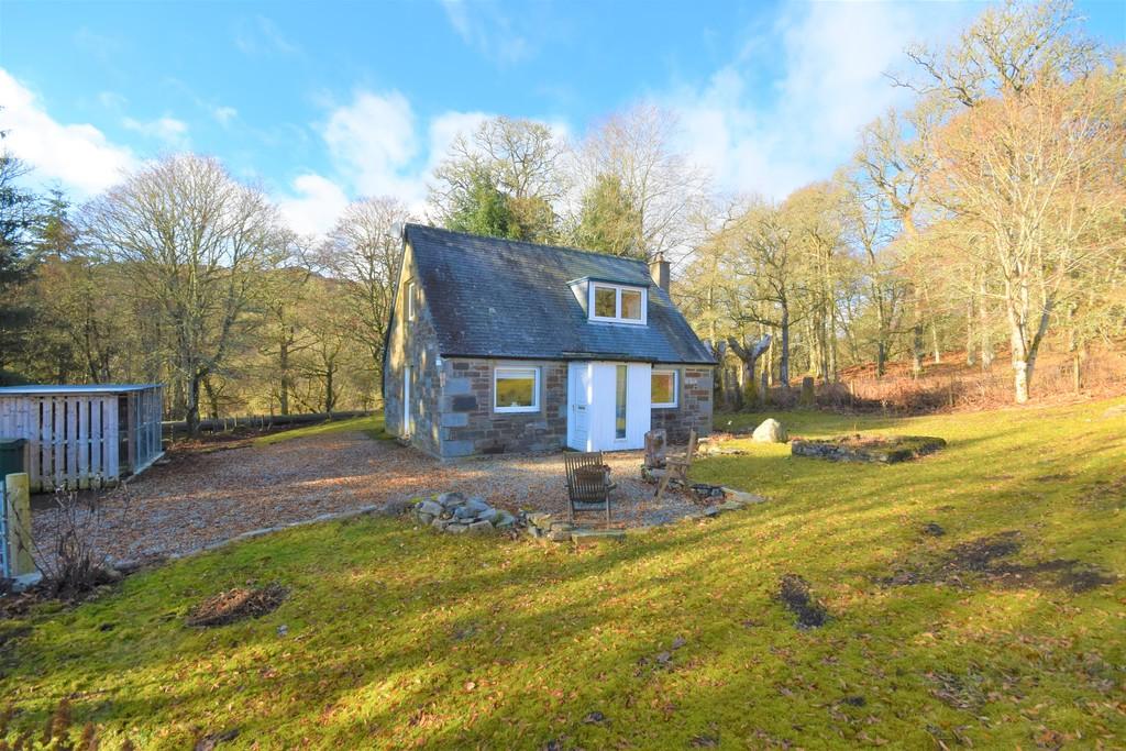 Trinafour, Pitlochry 3 bed detached house for sale £245,000