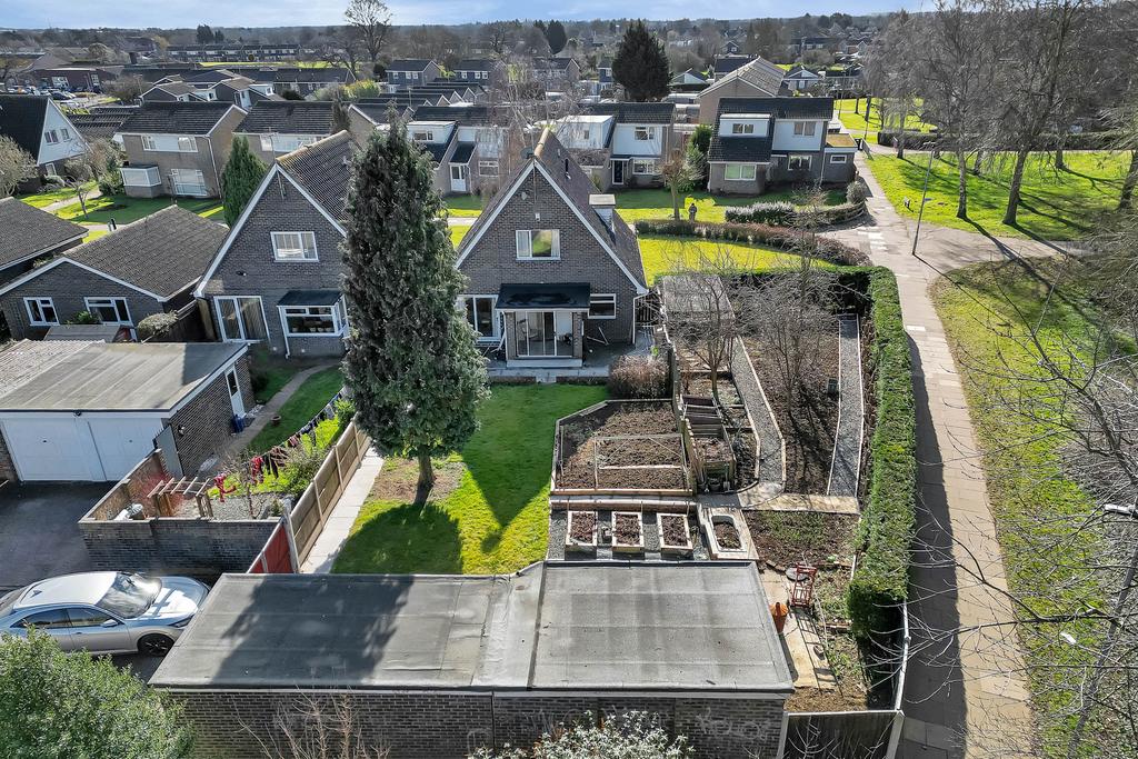 Walcot Walk, Netherton, Peterborough, PE3 4 bed detached house for sale £360,000