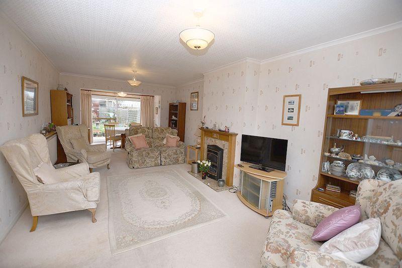 Hillary Road, Maidstone 3 bed semidetached house £375,000