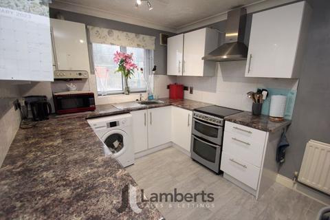 6 Manse Gardens, Studley, B80 7NF