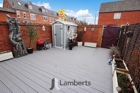 6 Manse Gardens, Studley, B80 7NF