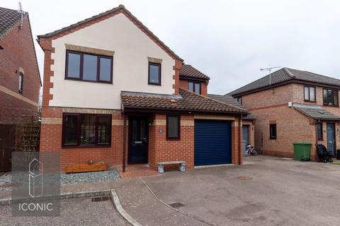 45 Bell Close, Taverham, Norwich, NR8 6YT