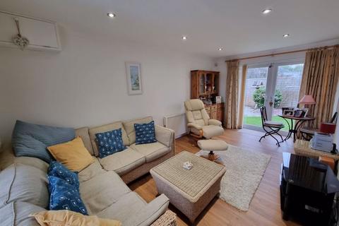 Fircroft Forth Coth, Carnon Downs, Truro, TR3 6GA
