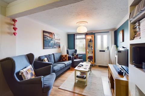 7, Knowlton Cottages South Road, South Ockendon, RM15 6DS