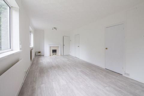 70 Rhoslan, Tredegar, NP22 4PG