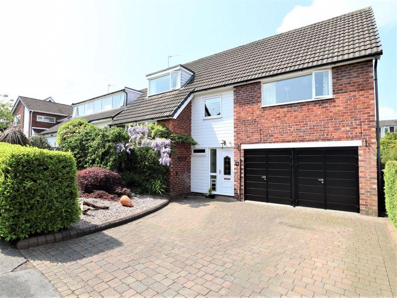 Grasmere, Macclesfield 5 bed detached house £450,000