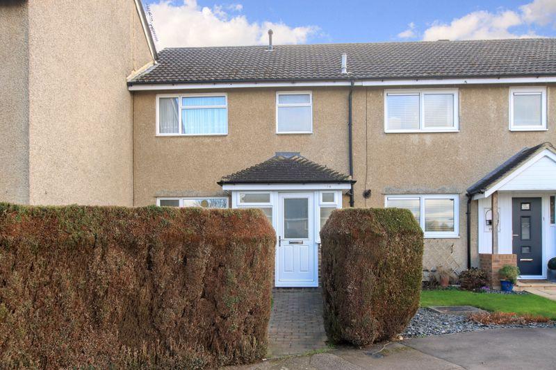Wootton Drive, Hemel Hempstead 3 bed terraced house for sale £350,000