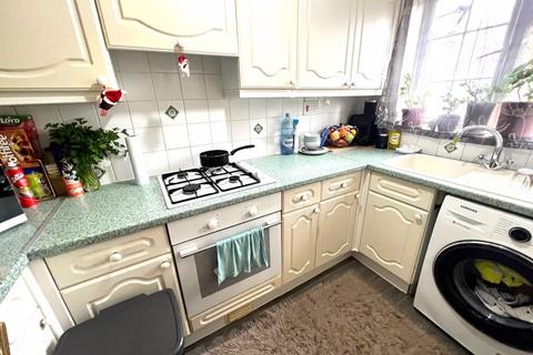 2 bedroom terraced house for sale, Doncaster Avenue, Hereford