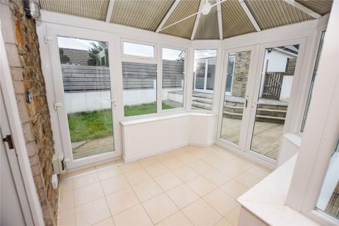2 bedroom detached house to rent, Lynstone Road, Bude, Cornwall