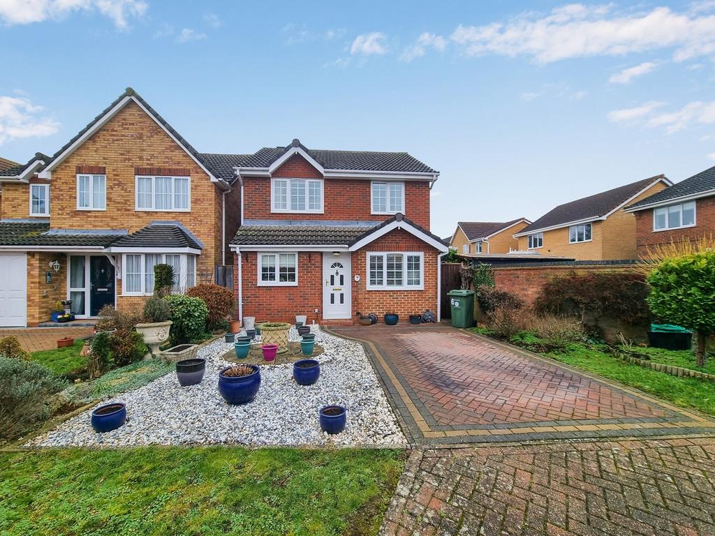 Coltsfoot, Biggleswade, SG18 3 bed detached house for sale £385,000