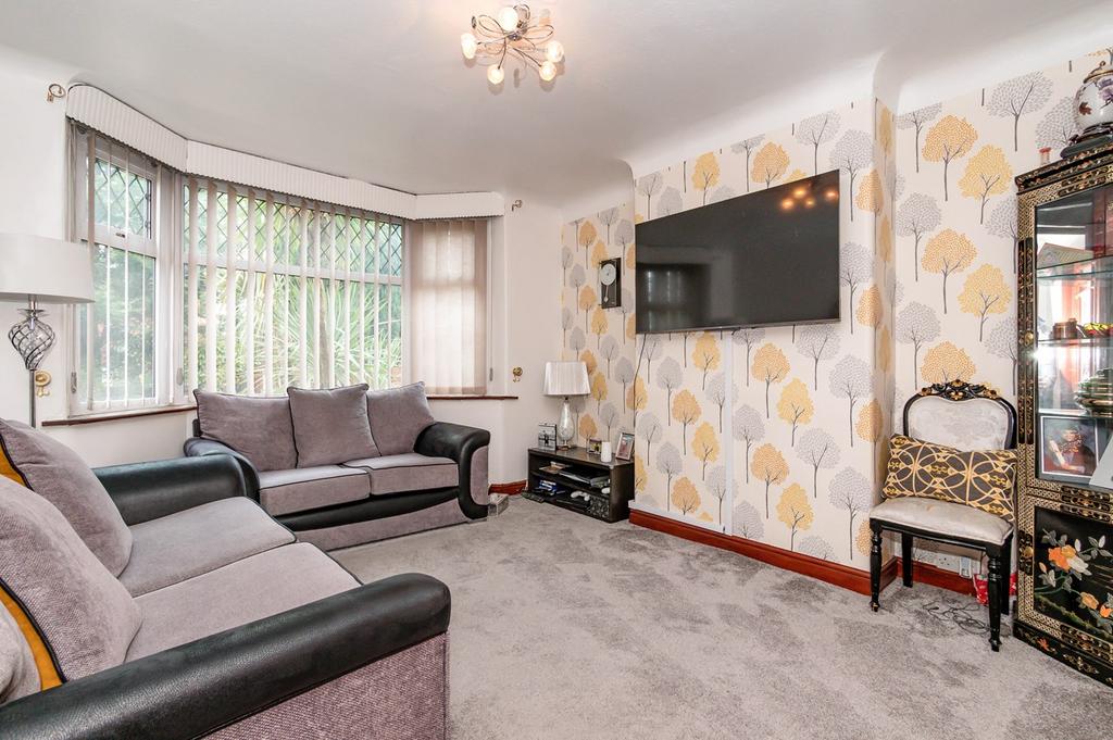 Urmston Lane, Stretford, Manchester, M32 4 bed semidetached house £