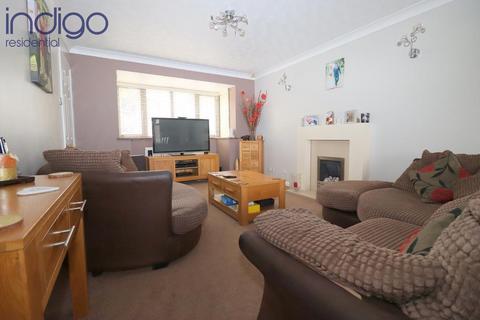 6 Barleyvale, Luton, LU3 4DH