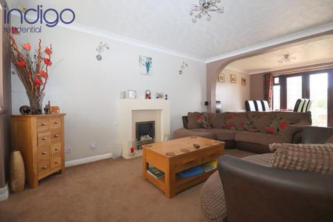 6 Barleyvale, Luton, LU3 4DH