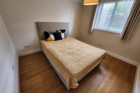 1 bedroom ground floor flat to rent, Gurney Lane