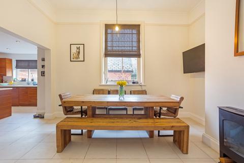 undefined, Curzon Park South, Chester, Cheshire West and Ches, CH4