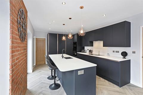 undefined, Greenmoor Avenue, Lofthouse, Wakefield, West Yorkshire, WF3