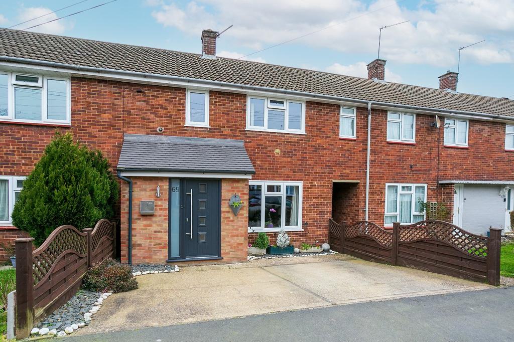 Bathurst Road, Hemel Hempstead, Hertfordshire, HP2 2 bed terraced house