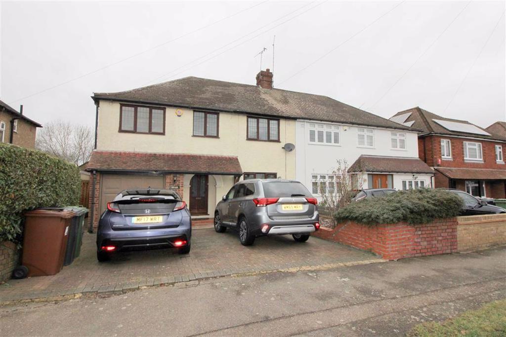 Melrose Avenue, Borehamwood, Herts 4 bed semidetached house £959,000