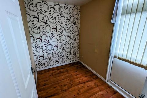 40 Brendon Way, Nuneaton, CV10 8NW