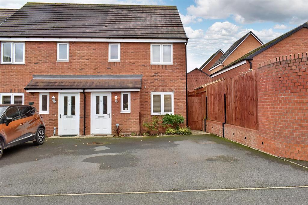 Berry Maud Lane, Shirley, Solihull 3 bed end of terrace house £275,000