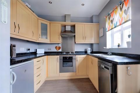 3 bedroom terraced house for sale - Rowley Drive, Nottingham
