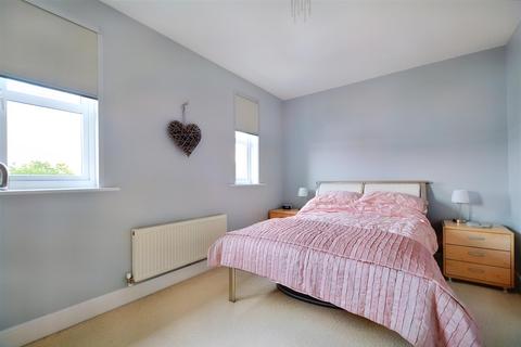 3 bedroom terraced house for sale - Rowley Drive, Nottingham