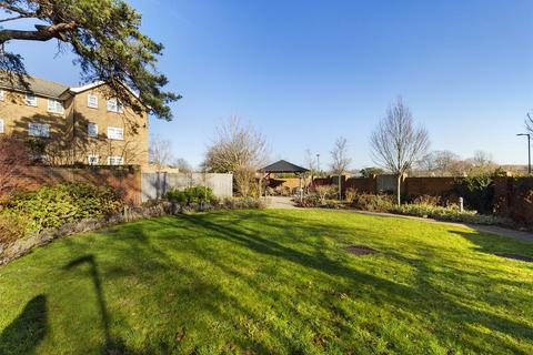 undefined, Yew Tree Court, Sanderstead Village