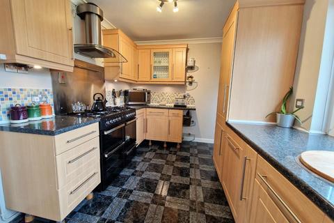 14 Bryn Pobydd, Pencoed, Bridgend, CF35 6SN