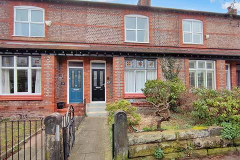 3 bedroom terraced house to rent - Hawthorn Road, Hale, Altrincham