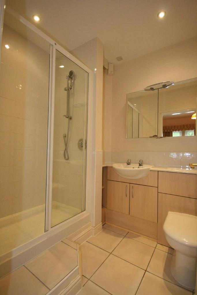 Bedroom 1 En-Suite