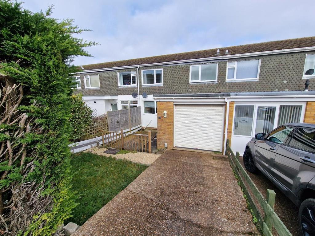Uppercliff Drive, Penarth 3 bed terraced house £1,200 pcm (£277 pw)