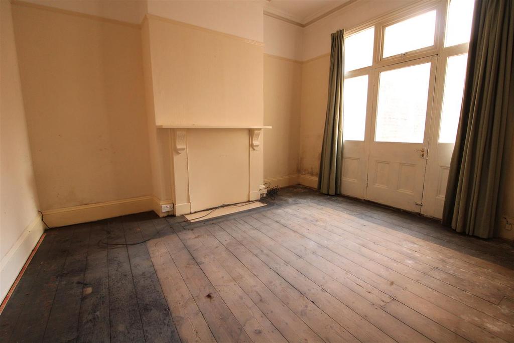 Stanhope Road North, Darlington 3 bed townhouse for sale £199,950